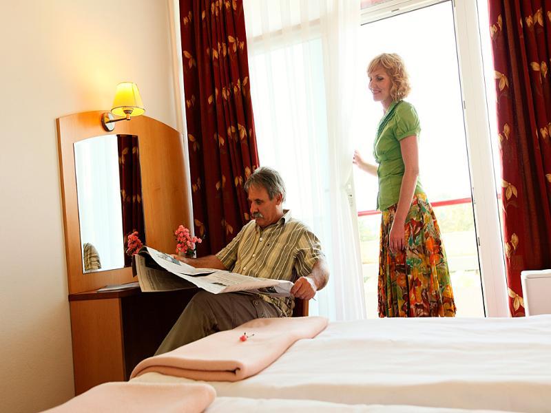 Lipa Hotel Lendava Extérieur photo