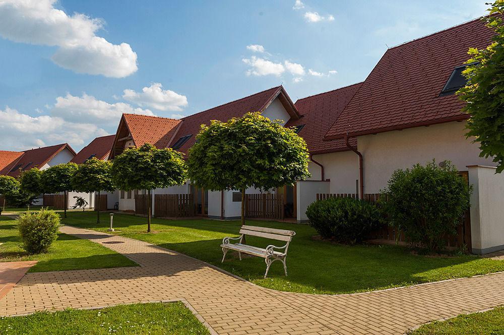 Lipa Hotel Lendava Extérieur photo