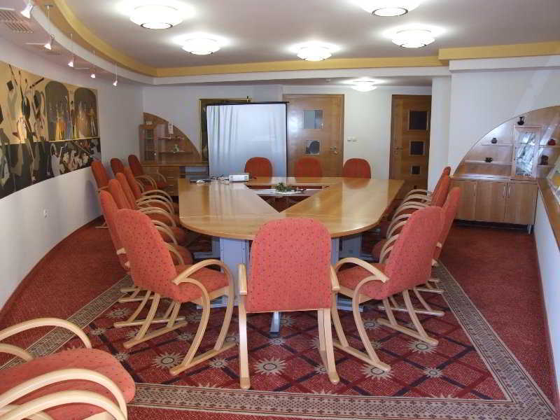 Lipa Hotel Lendava Extérieur photo